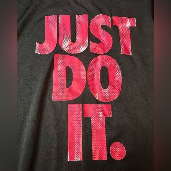 Nike Just Do It Girl’s T-Shirt (6) - Picture 3 of 5